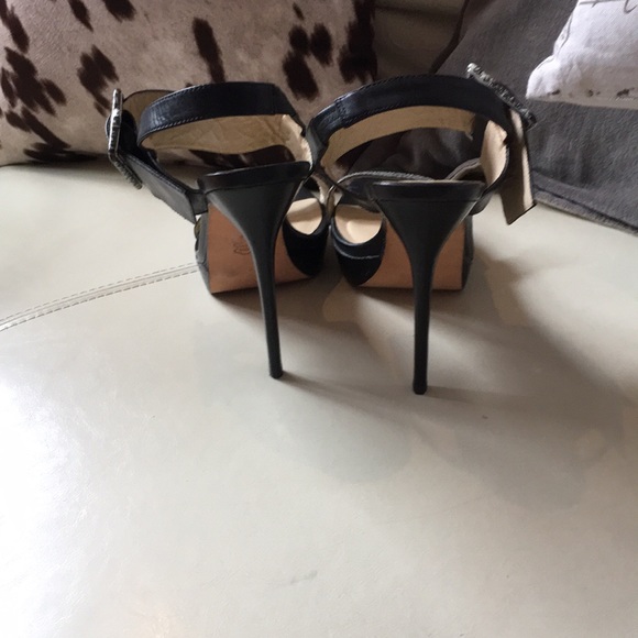 Gorgeous Black platform sandals/high heels. - Picture 3 of 6